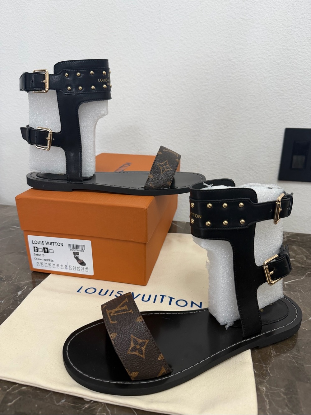 LV Sandals Euro 42